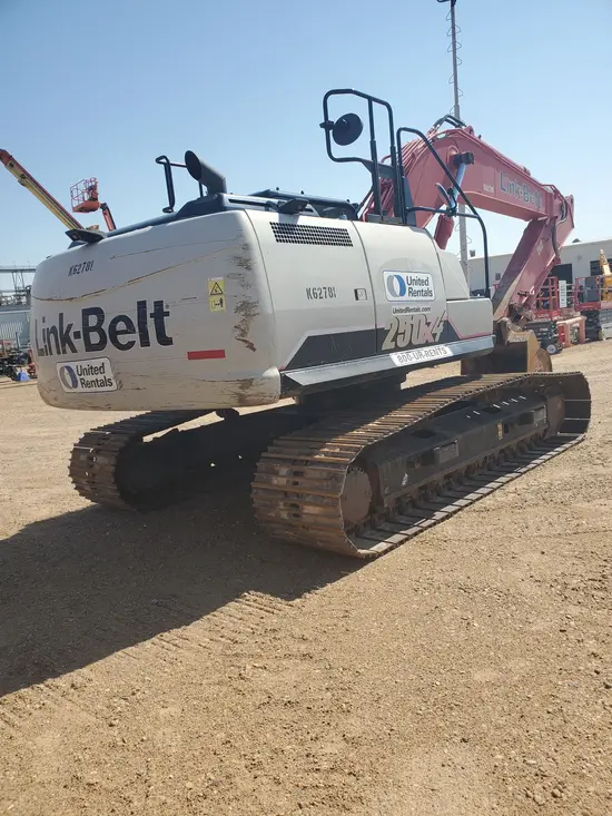 2016 Link-Belt 250X4 Excavator