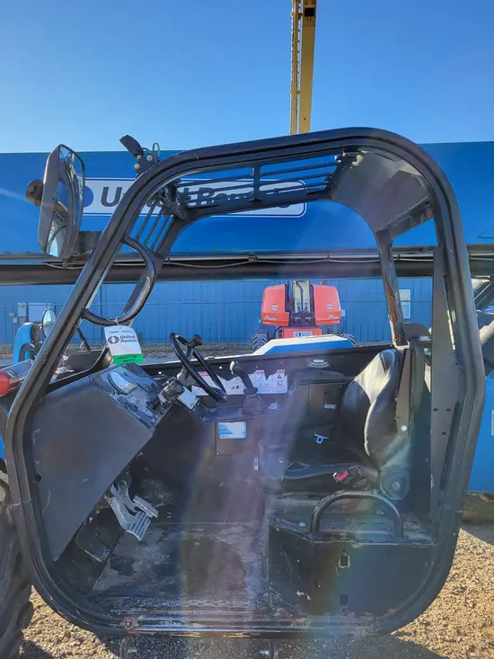 2016 Genie GTH-1056 Forklift