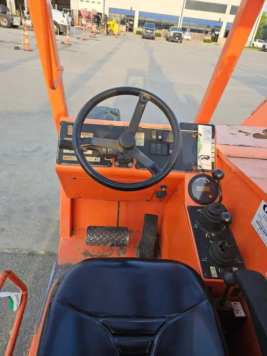 2014 SKYTRAK 8042 Forklift