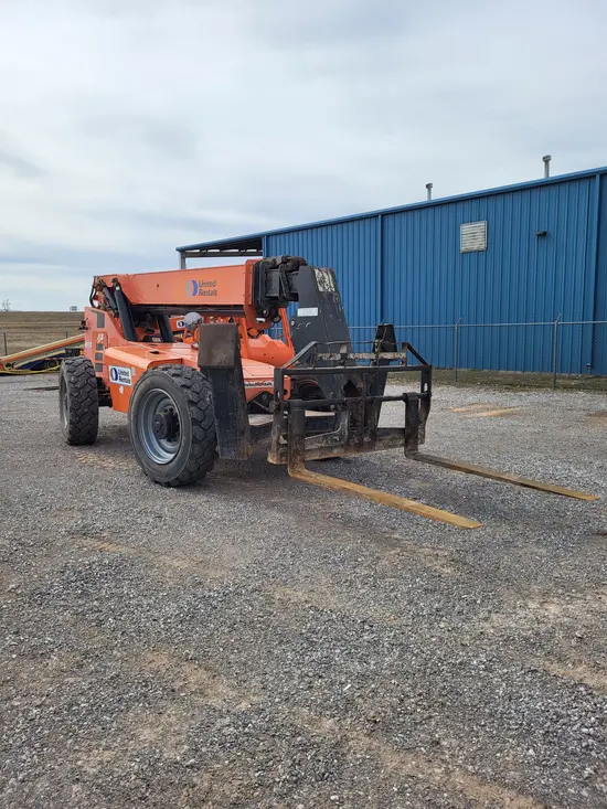2016 SKYTRAK 10054 Forklift