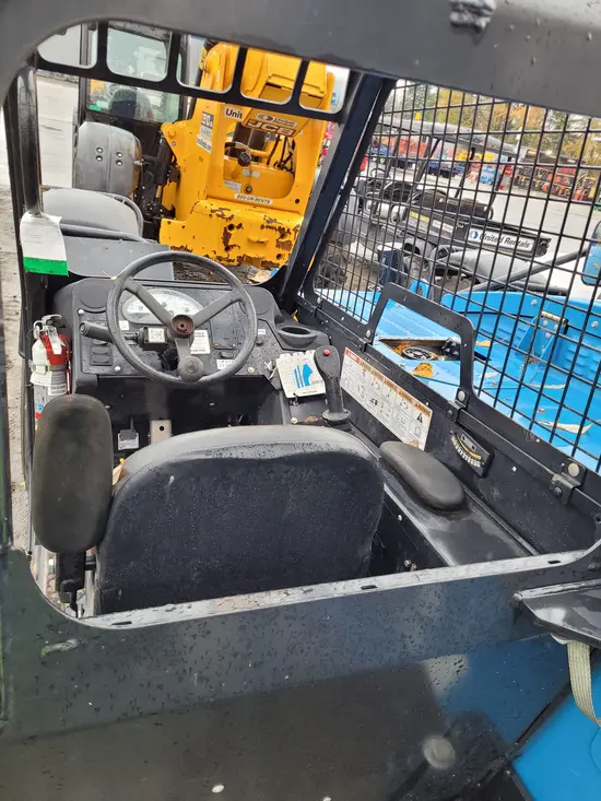 2016 Genie GTH-844 Forklift