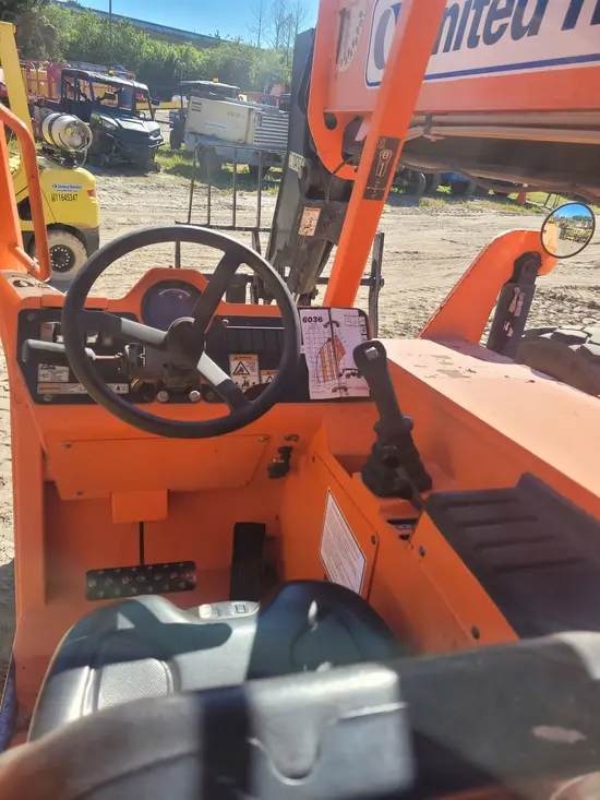 2016 SKYTRAK 6036 Forklift