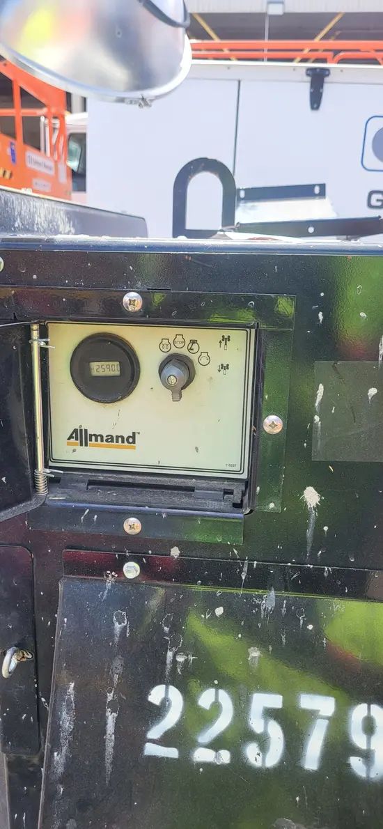 2019 Allmand NLV-ML3EC Portable Work Light