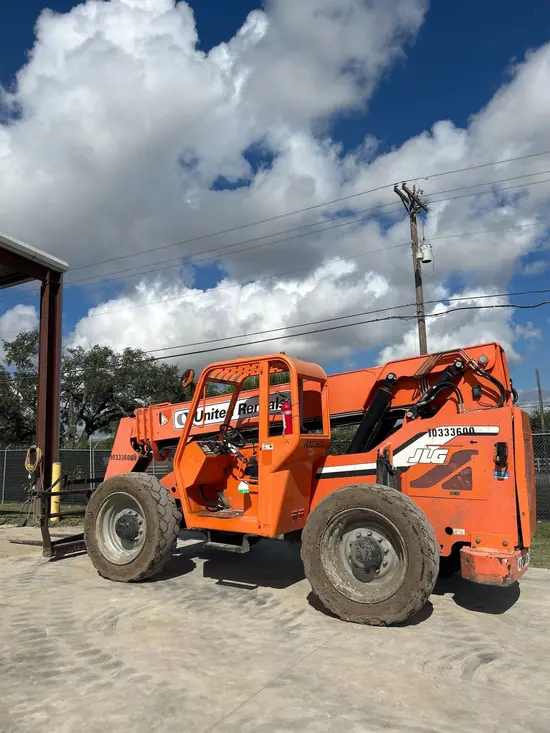 2015 SKYTRAK 6042 Forklift
