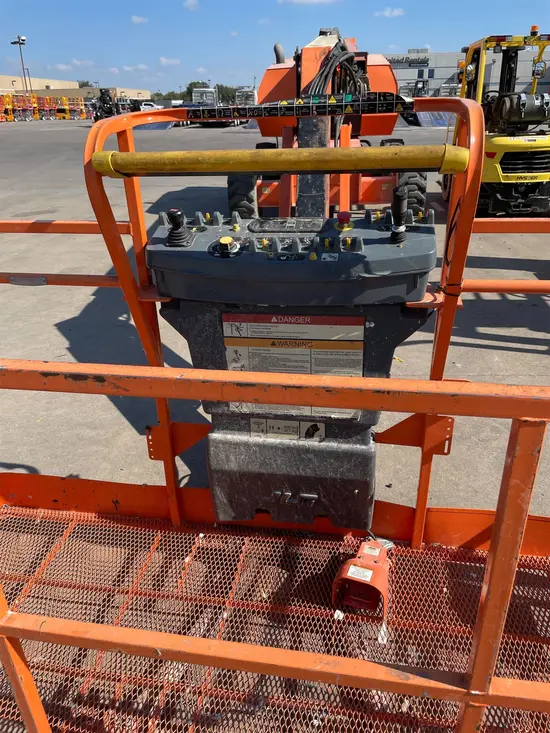 2017 JLG 660SJ Boom Lift