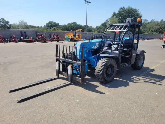 2017 Genie GTH-5519 Forklift
