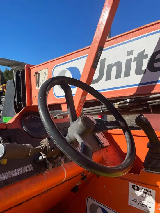 2016 SKYTRAK 8042 Forklift