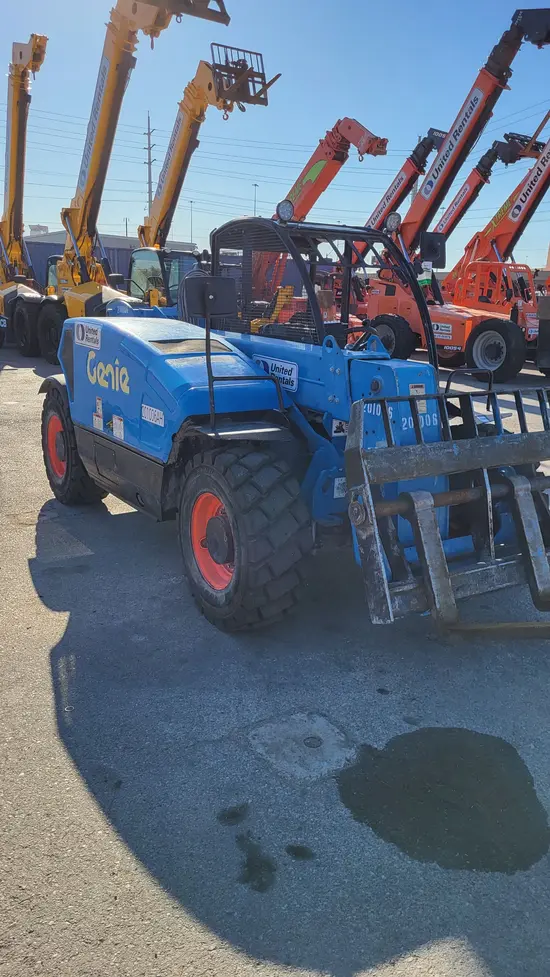 2017 Genie GTH-5519 Forklift