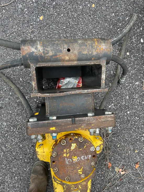 2018 Epiroc SB 452 Attachment