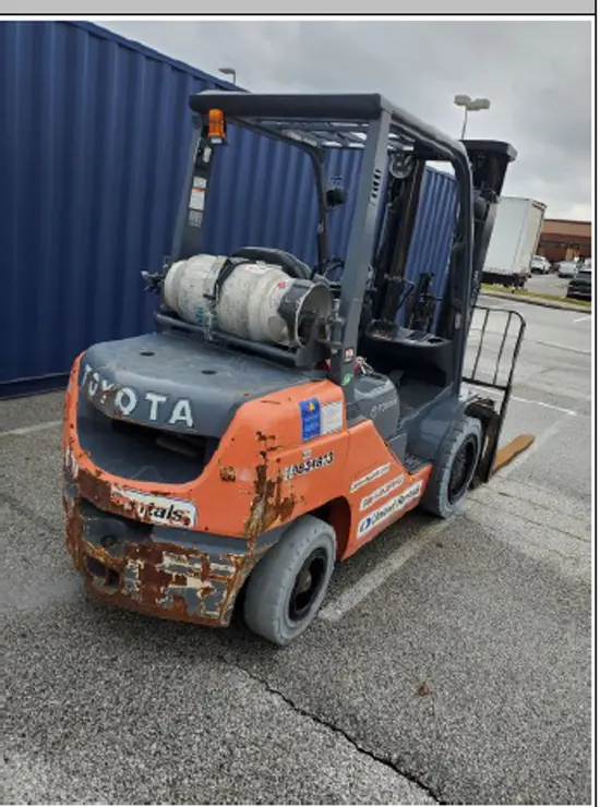 2018 Toyota 8FGU30 Warehouse Forklift