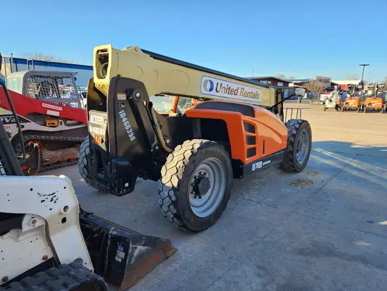 2016 JLG 642 Forklift