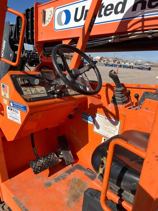 2016 SKYTRAK 10054 Forklift