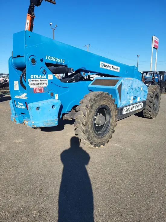 2014 Genie GTH-844 Forklift
