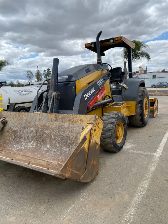 2015 John Deere 210L EP Wheel Loader