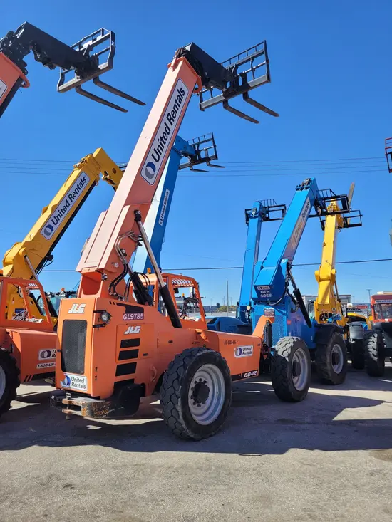 2016 SKYTRAK 6042 Forklift