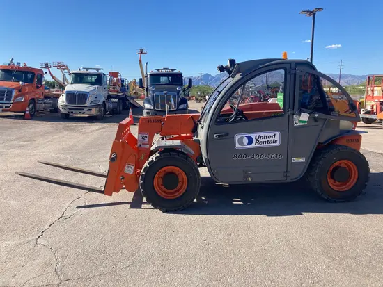 2015 XTREME XR5919 Forklift