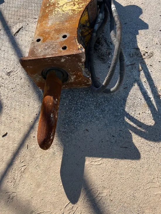 2017 SOOSAN CB800S-XCMG Attachment