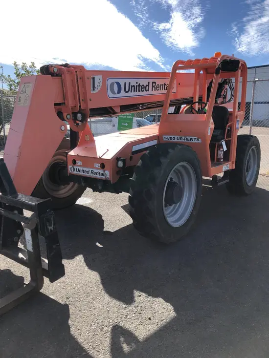 2015 SKYTRAK 6042 Forklift