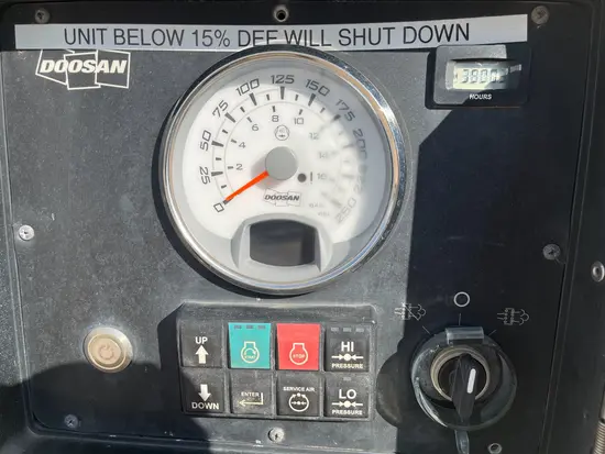 2018 Doosan P425/HP375WCUT4 Air Compressor