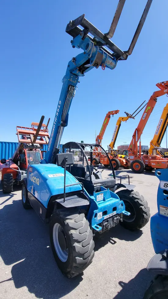 2017 Genie GTH-5519 Forklift