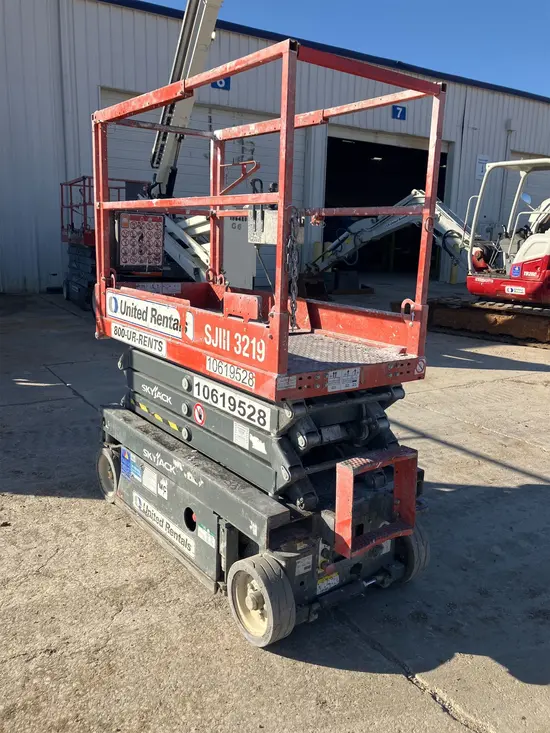 2017 Skyjack SJIII3219 Scissor Lift