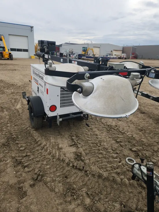 2020 Magnum Pro MLT3060 Towable Light Tower
