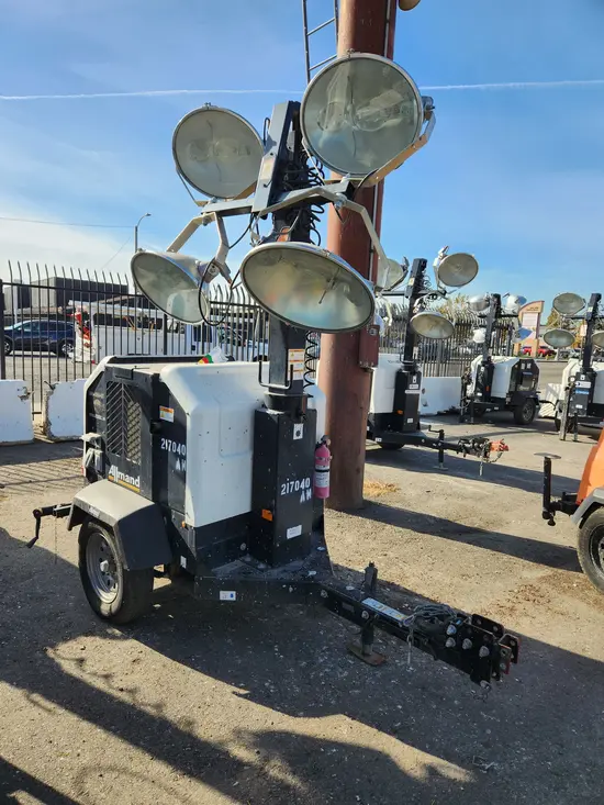 2018 Allmand NL-V Portable Work Light
