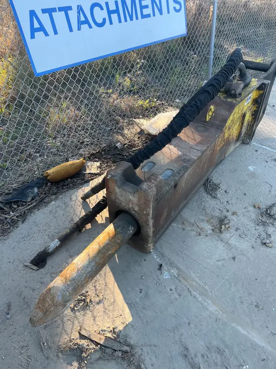 2017 Atlas Copco MB1700 Attachment