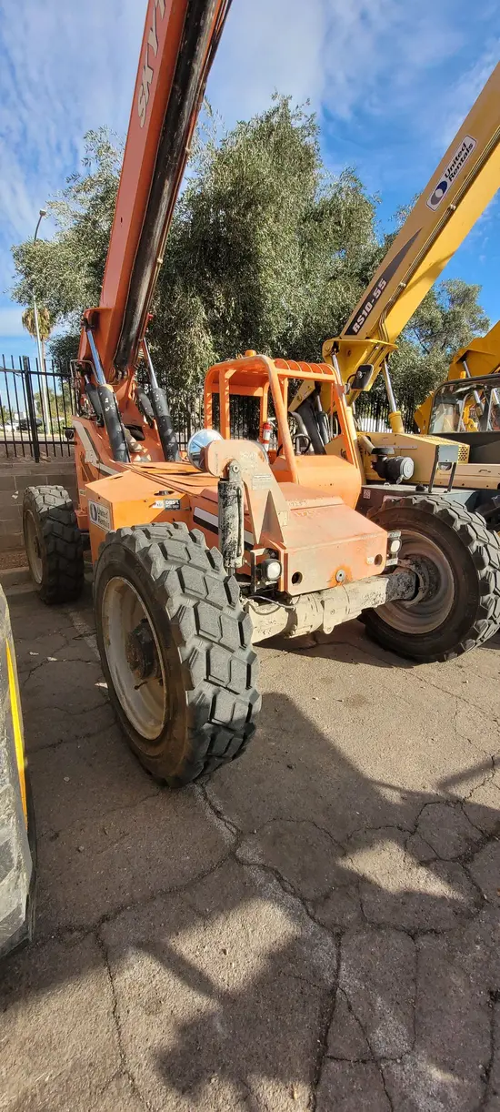 2015 SKYTRAK 8042 Forklift
