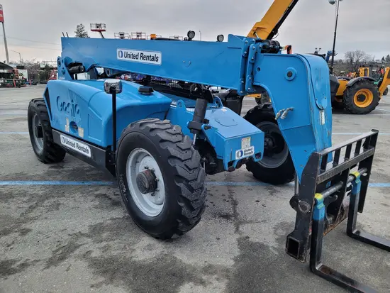2014 Genie GTH-844 Forklift