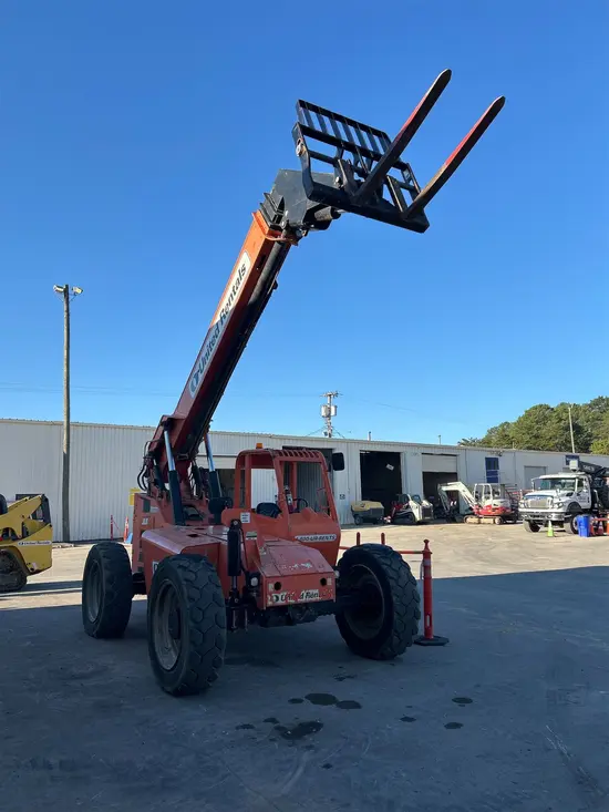 2016 SKYTRAK 6042 Forklift
