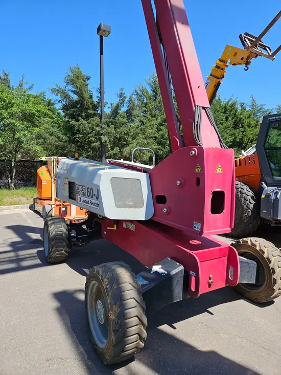 2015 MEC 60JD Boom Lift