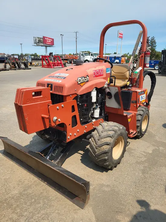 2018 Ditch Witch RT45 Ride-On Trencher