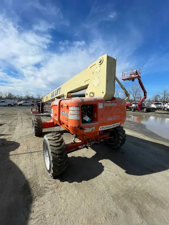 2014 JLG E600JP Boom Lift