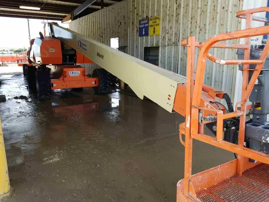 2017 JLG 800S Boom Lift