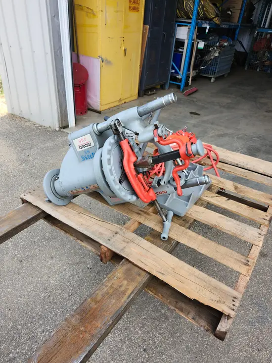 2022 RIDGID 300 Pipe Threading