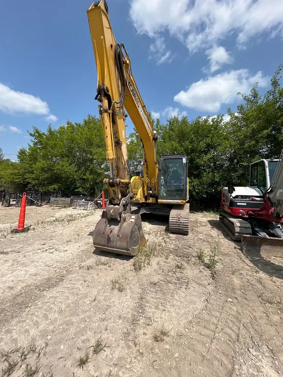 2018 Kobelco SK140SR-5 Excavator