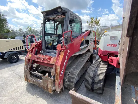2017 Takeuchi TL12R2-CR Track Loader