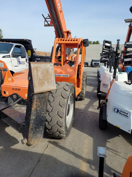 2016 SKYTRAK 10054 Forklift