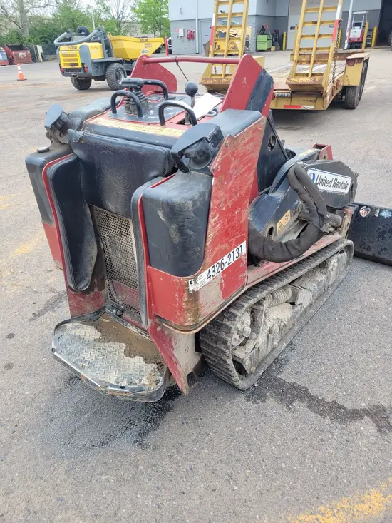 2017 Toro TX1000N Track Loader