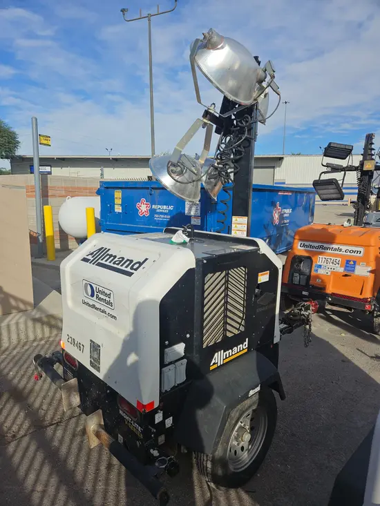 2019 Allmand NLV-ML3EC Portable Work Light