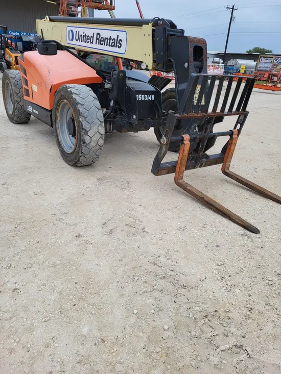 2016 JLG 642 Forklift