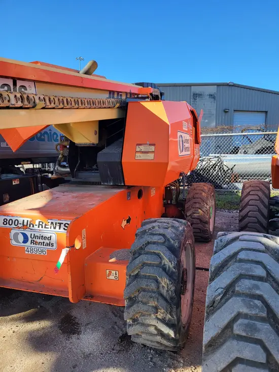 2017 JLG 660SJ Boom Lift