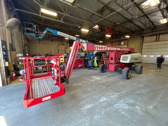 2015 MEC 60JD Boom Lift