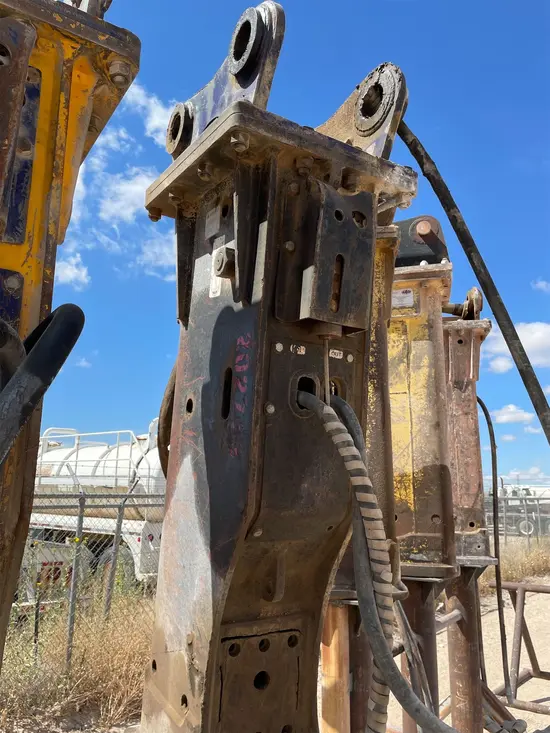 2018 SOOSAN CB800S-XCMG Attachment