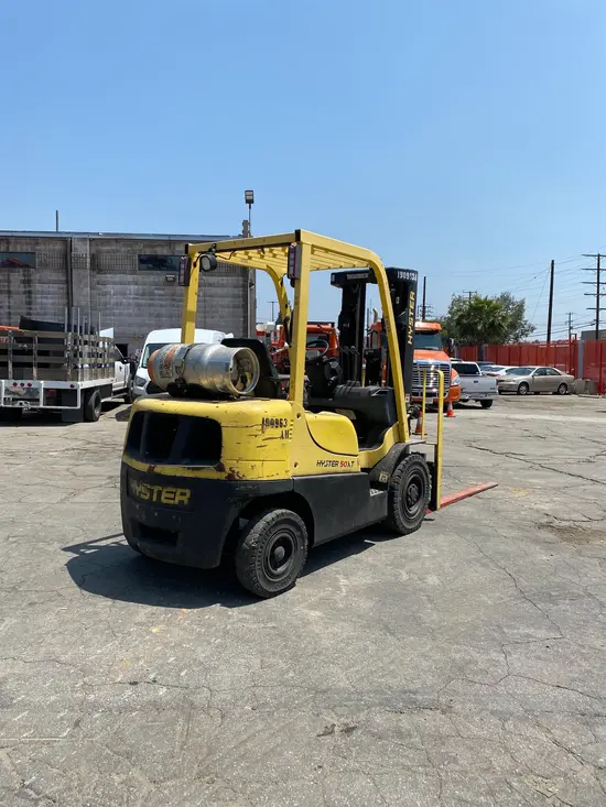 2017 HYSTER H50XT Warehouse Forklift