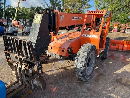 2016 SKYTRAK 6042 Forklift