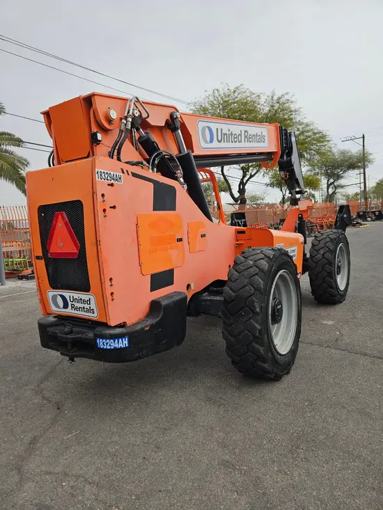 2017 SKYTRAK 10054 Forklift