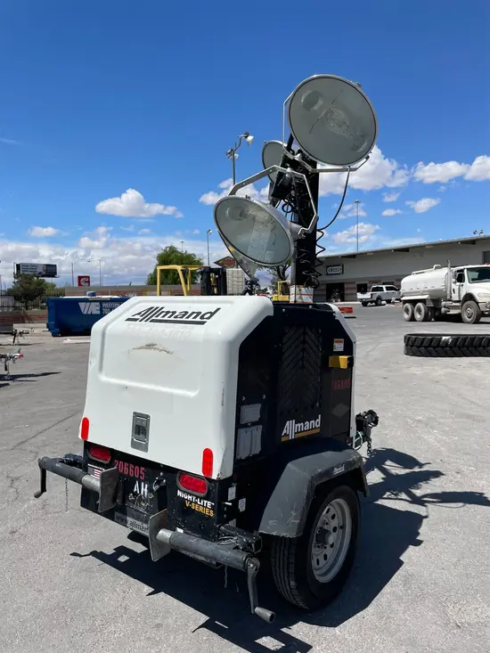 2018 Allmand NL-V Portable Work Light