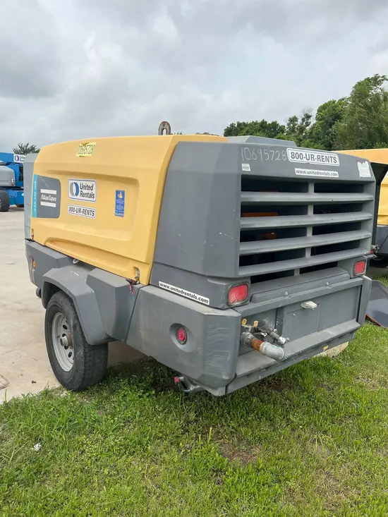 2017 Atlas Copco XAS440JD T4F Air Compressor